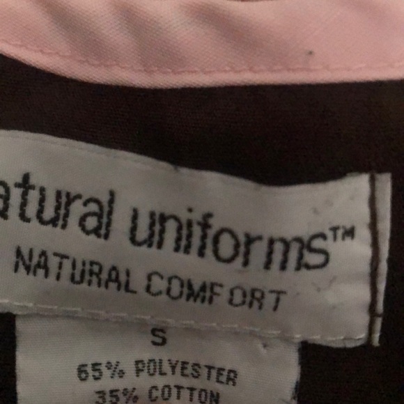 Scrub set size small bundle with two tops - Picture 4 of 7